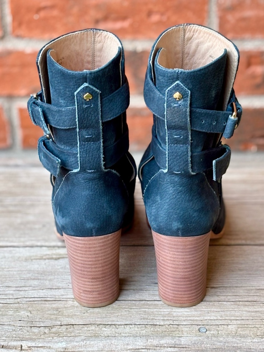 Kate Spade Lexy Teal Blue Suede Double Buckle Ankle Boots Sz 8.5 EXCELLENT - Picture 4 of 9